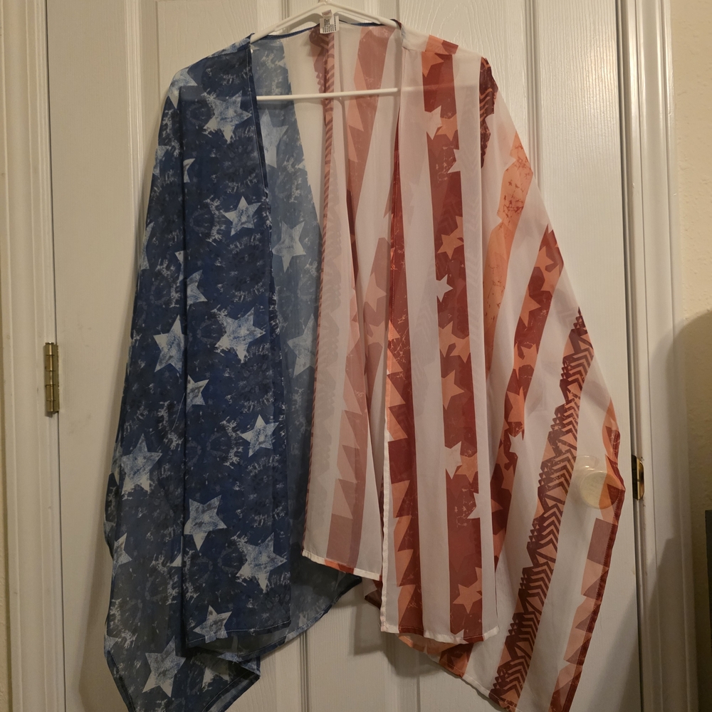 Xhilaration Blue and Red Star Striped Women's Kimono